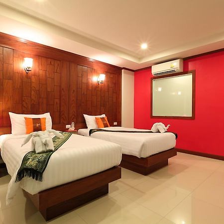 A Casa Di Luca Hotel Patong Bagian luar foto