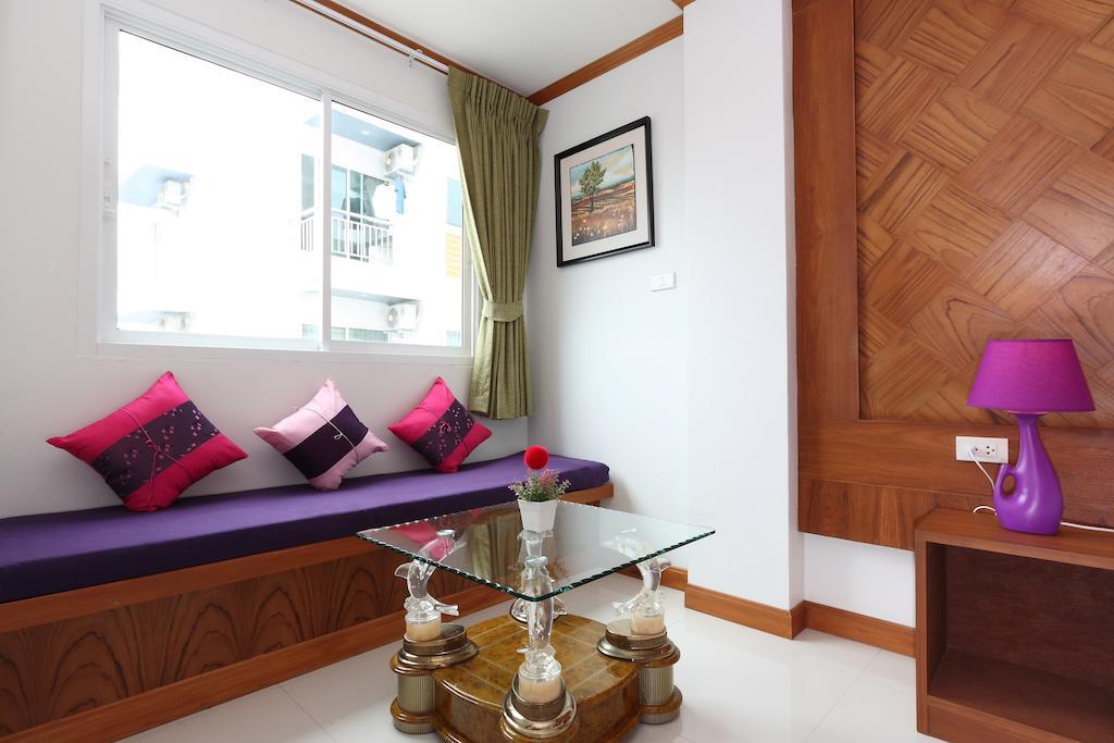 A Casa Di Luca Hotel Patong Bagian luar foto