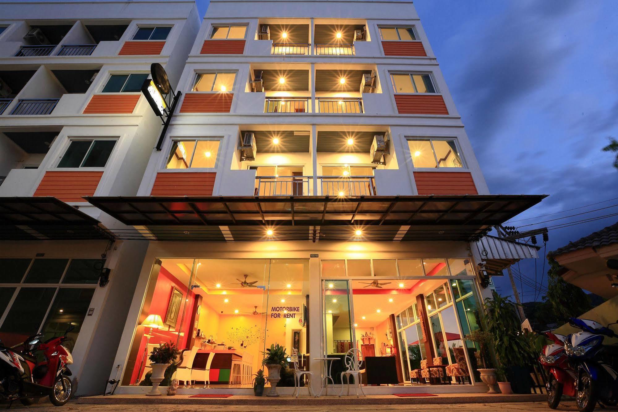 A Casa Di Luca Hotel Patong Bagian luar foto